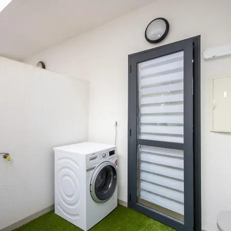 Nuez Moscada Id167 Villa *